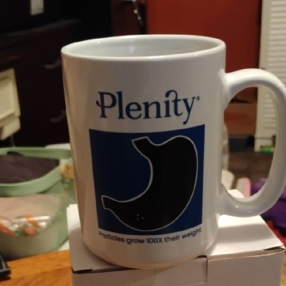 Image Changing Mug - Picture 2 of 3